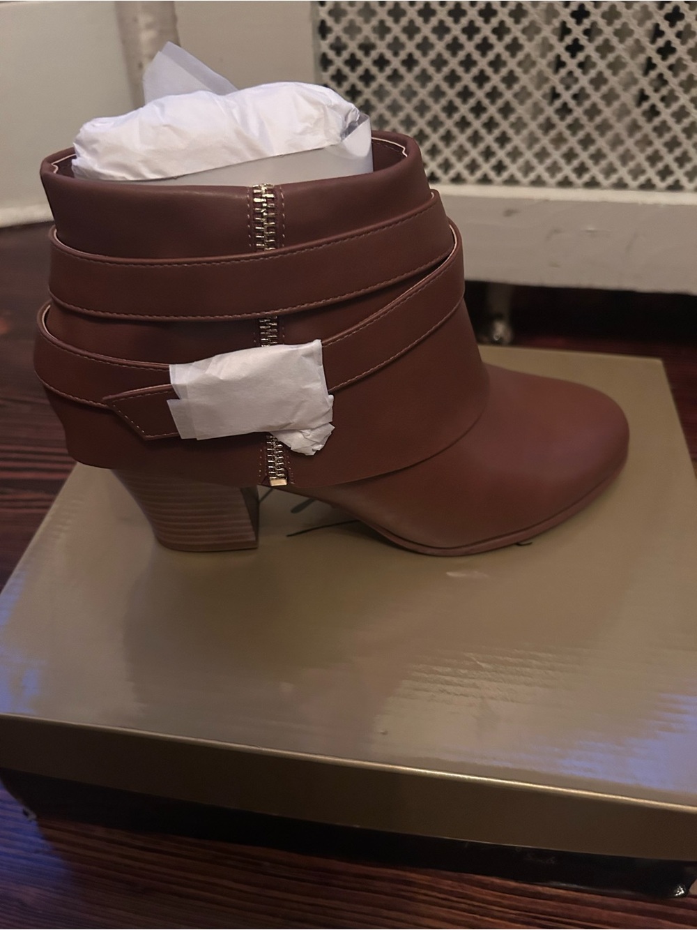 Thalia Sodi Women's Ankle Boots - Cream